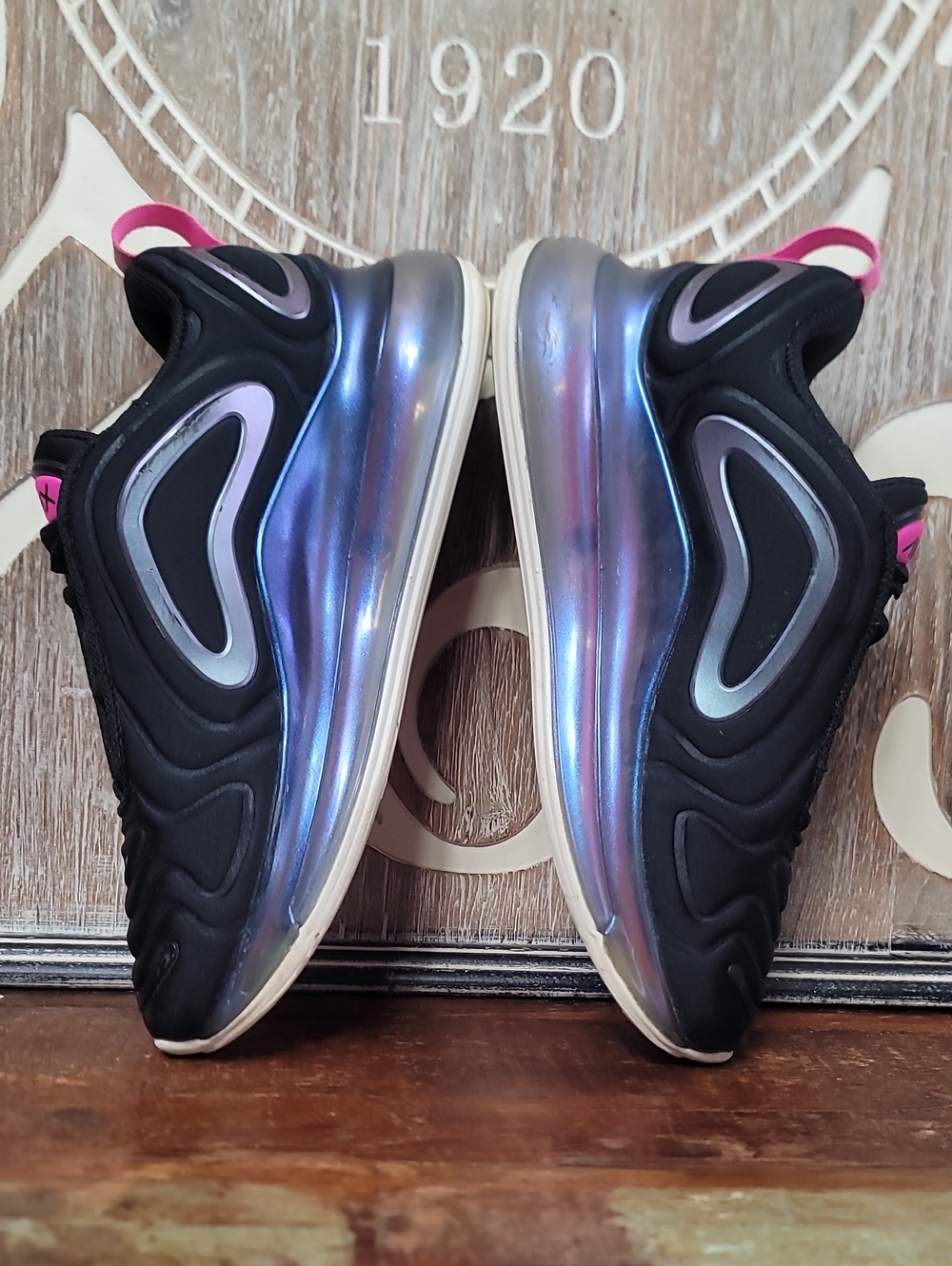 Nike Wmns Air Max 720 'Black Laser Fuchsia' Wmns 6 (Good Cond) Fast Shipping - Picture 5 of 15
